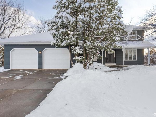 4705 FOREST GROVE Court, Davenport, IA 52807