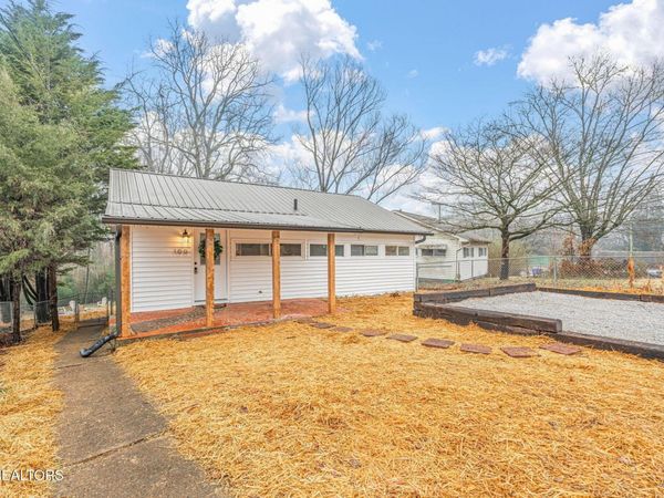 100 Wellington Circle , Oak Ridge, TN 37830