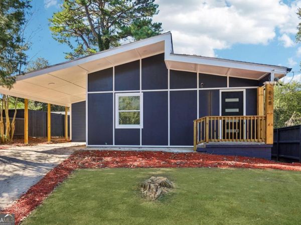 858 Hall Street NW, Atlanta, GA 30318