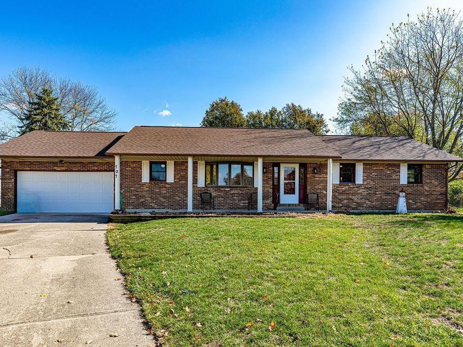 707 Westview Court, Trenton, OH 45067 Photo 1