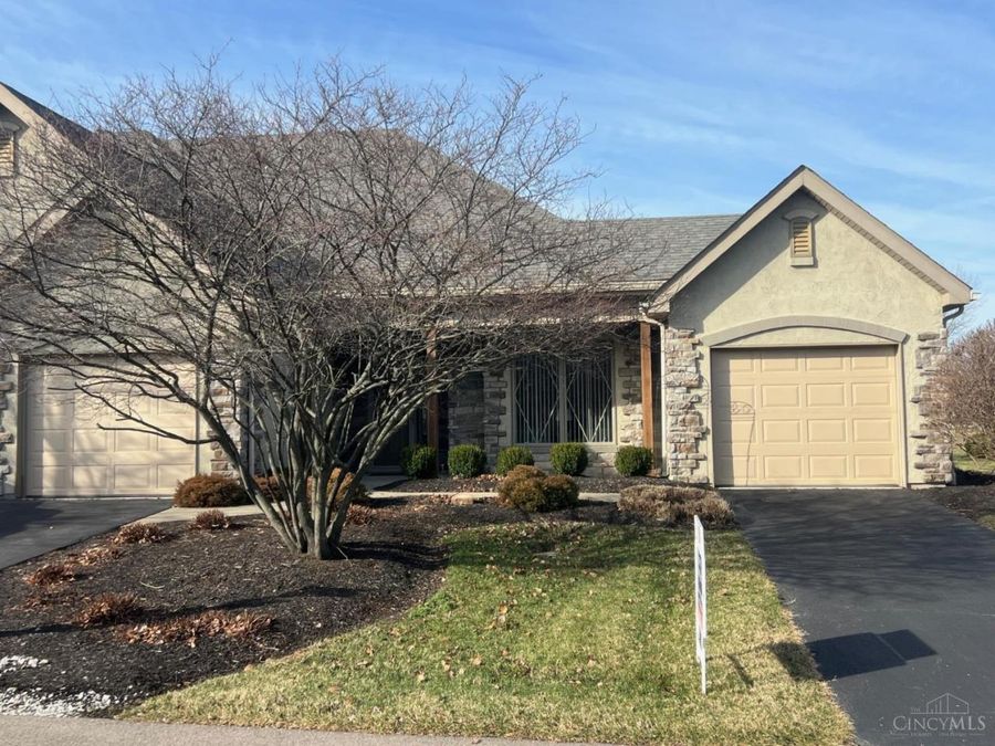 416 Lisbon Lane, Springdale, OH 45246 Photo 1