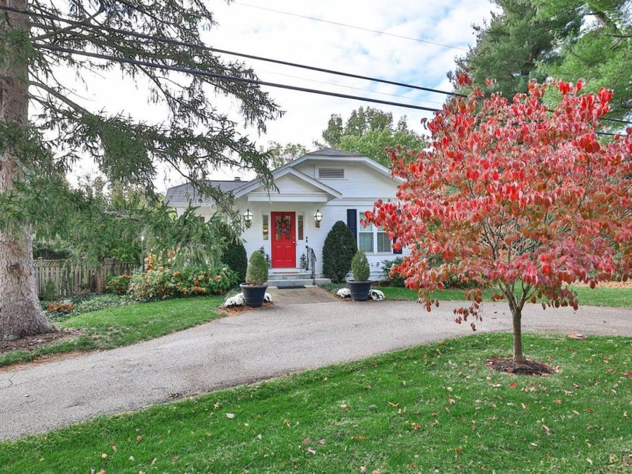 8815 Old Indian Hill Road, Indian Hill, OH 45243 Photo 1