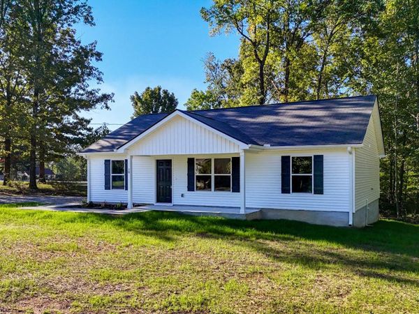 10 Bill Court , Waverly, TN 37185