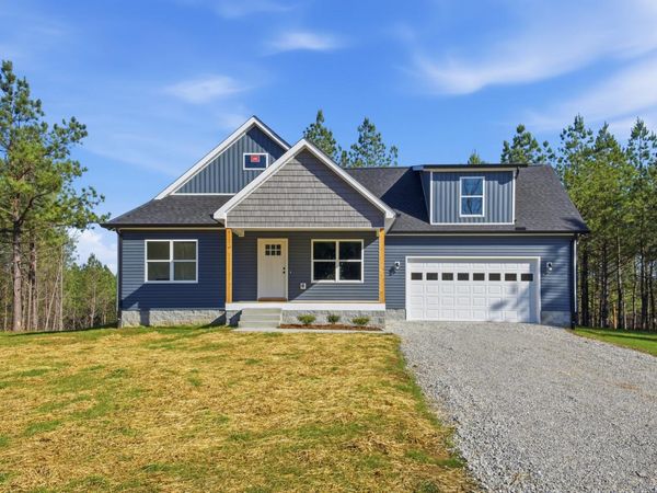 3763 Highway 231 , Erin, TN 37061