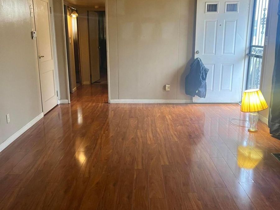 891 S Hampton Road , Columbus, OH 43227 Photo 1