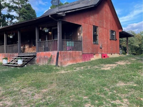 695 County road 4491 , Clarksville, AR 72830