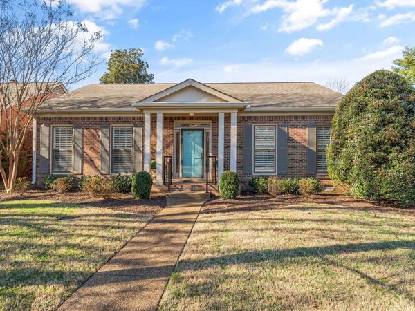 105 Longwood Pl , Nashville, TN 37215