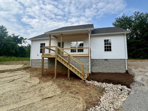 88 River Oaks Drive , Sparta, TN 38583