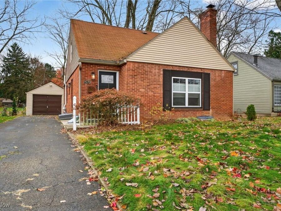 1570 Stadelman Avenue , Akron, OH 44320 Photo 1