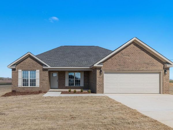 1020 Co Rd 31, Killen, AL 35645