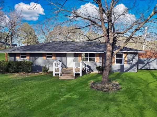 465596 Highway 51 , Stilwell, OK 74960