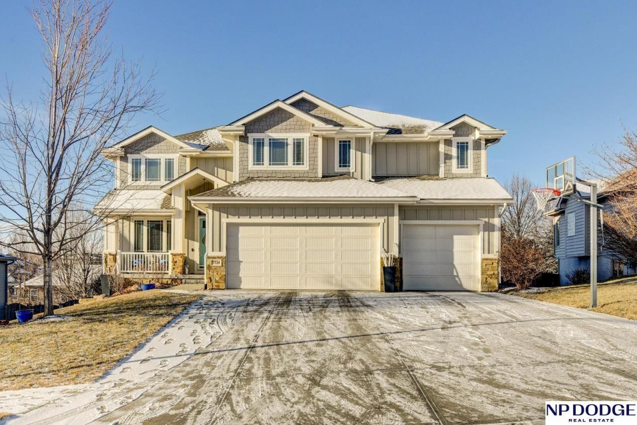 7734 N 159 Street , Bennington, NE 68007