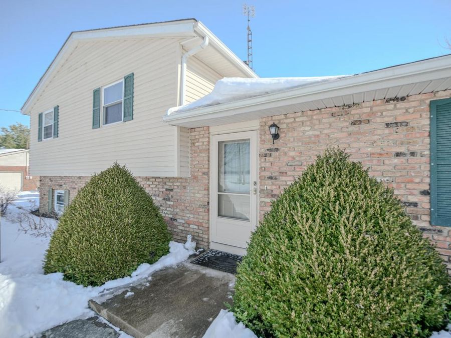 5670 Prairie Road, Springfield, OH 45502 Photo 1
