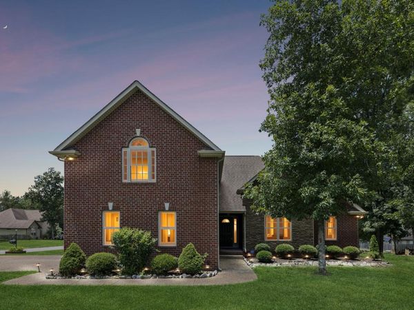 1002 Legends Way , Lebanon, TN 37090