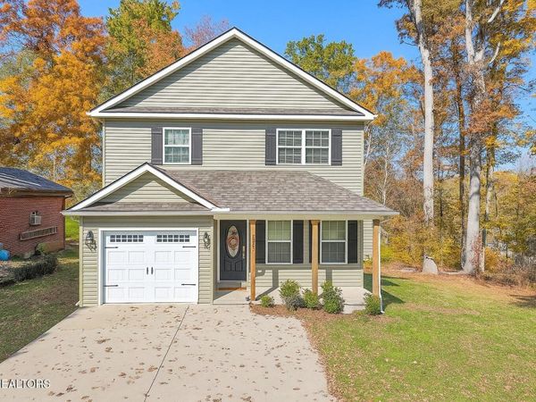 2201 Ridgecrest Drive , Maryville, TN 37803