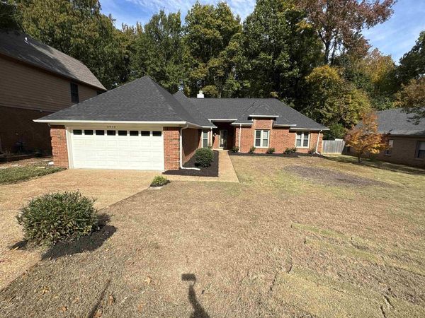 8936 E GLENDALE CT, Memphis, TN 38018