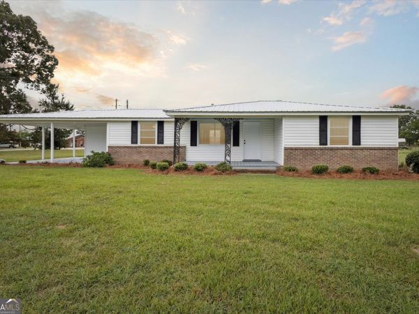 3981 W Old Savannah Road, Millen, GA 30442