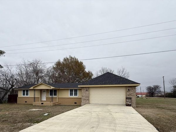 208 Powell N , Forrest City, AR 72335