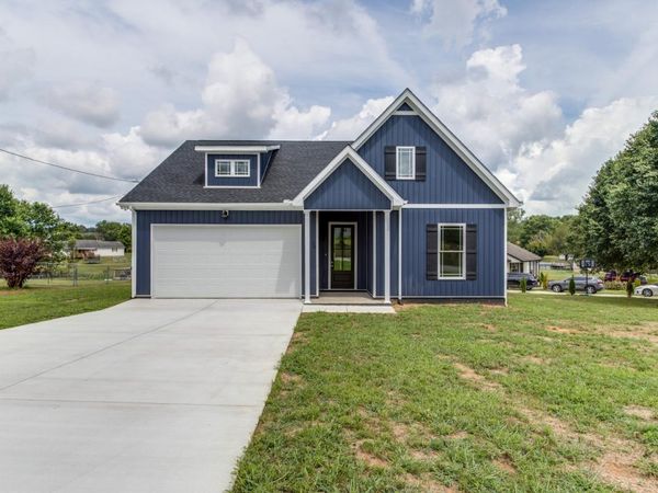 16 Radelle Ln , McMinnville, TN 37110