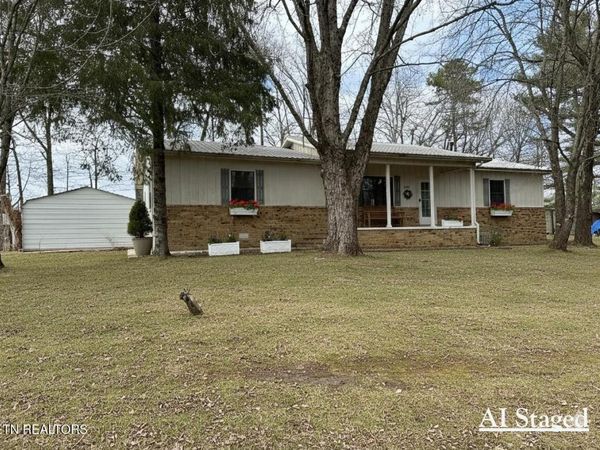 134 Woodlawn Drive, Jamestown, TN 38556