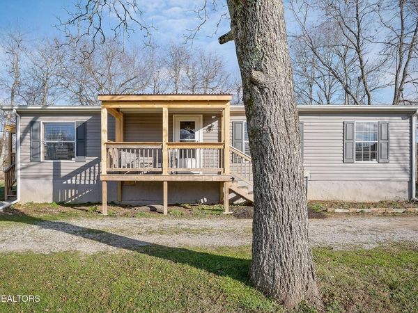 1025 Allardt Hwy, Jamestown, TN 38556