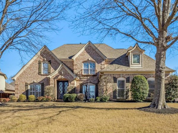 1534 GRAND CYPRESS DR, Collierville, TN 38017