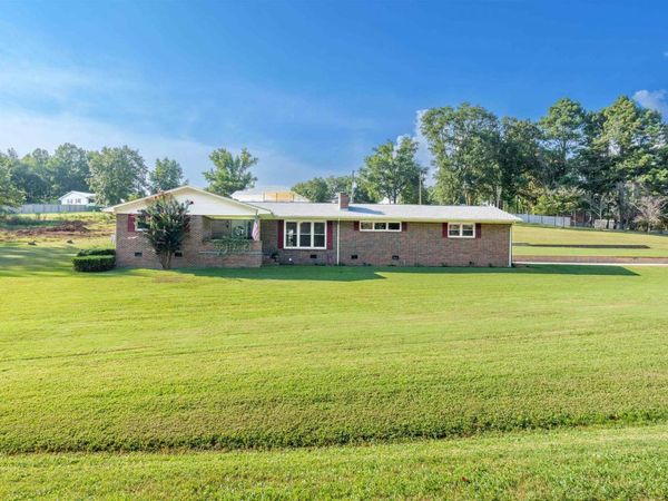 203 Cedar Ln, Killen, AL 00000