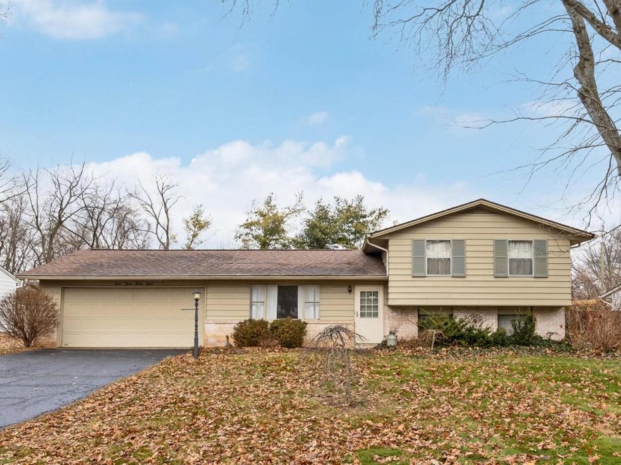 6747 Merwin Road , Columbus, OH 43235 Photo 1