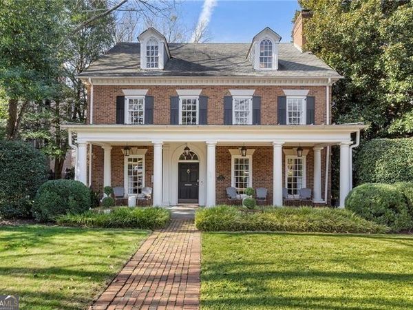 88 Peachtree Circle NE, Atlanta, GA 30309