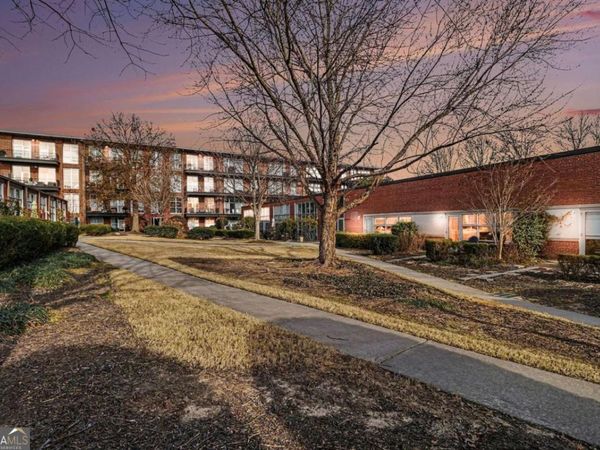 5200 Peachtree Road, Unit 2101, Atlanta, GA 30341