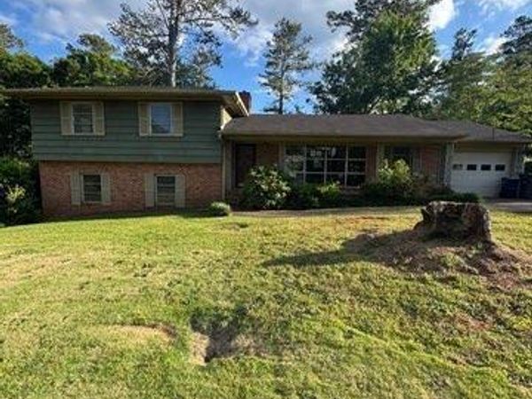 202 Hillandale Drive, Griffin, GA 30224