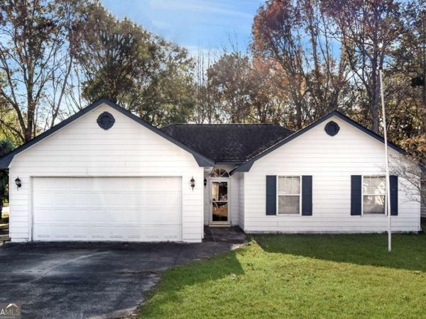 201 Chestnut Court, Kingsland, GA 31548