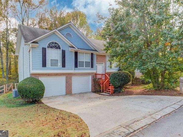 1605 WATERCREST Circle, Lawrenceville, GA 30043