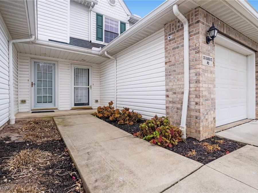 135 Sand Court , Fairlawn, OH 44333 Photo 1