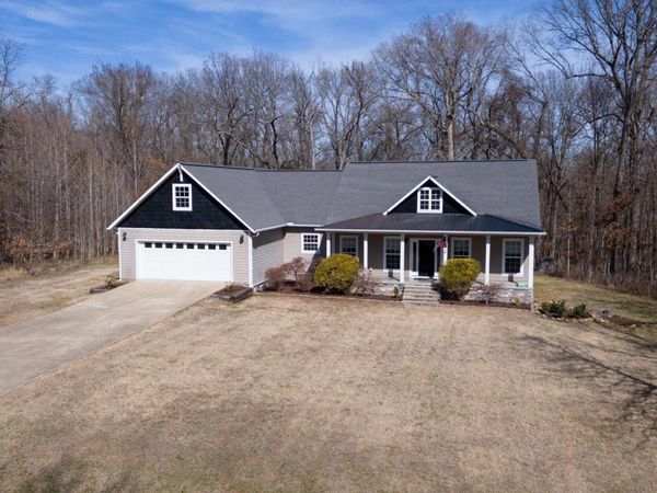 106 Plantation Lane , Batesville, AR 72501