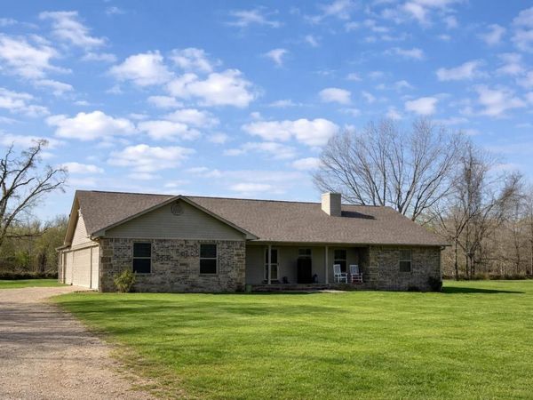 115 Wagon Track, Perryville, AR 72126