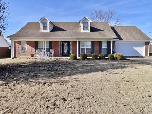65 WOODSHIRE LN, Brighton, TN 38011