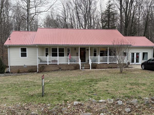 108 Eastwood Dr , Dickson, TN 37055