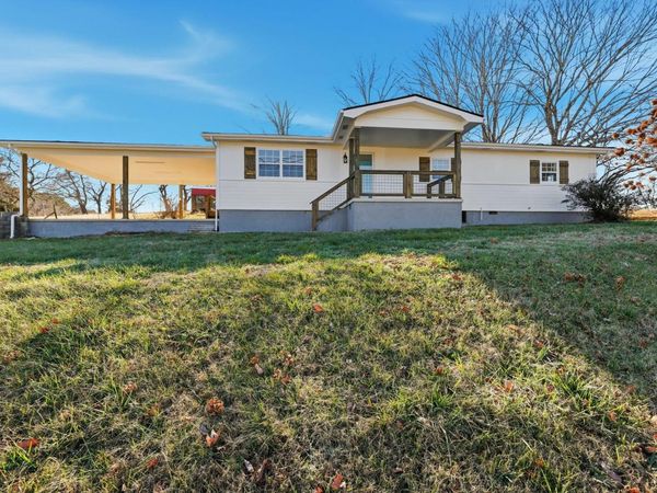 2565 Garretts Chapel Road , Chickamauga, GA 30707