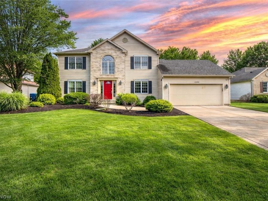 28580 Glen Hollow Lane , Olmsted Township, OH 44138 Photo 1