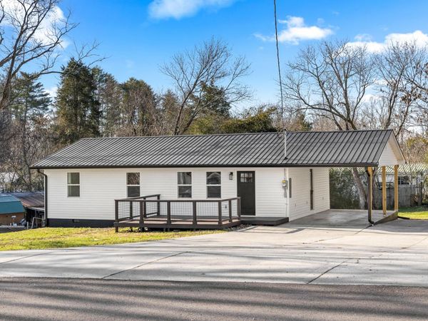 509 Kale Avenue , Englewood, TN 37329