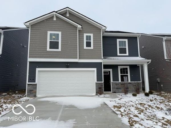 3884 Sterling Drive , Whitestown, IN 46075