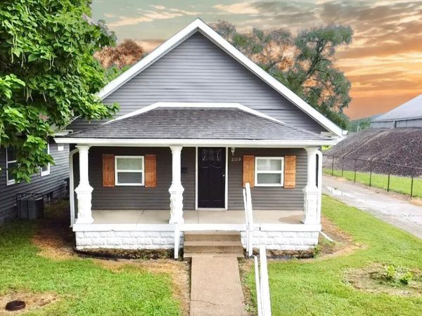 2009 Gent Avenue , Indianapolis, IN 46202