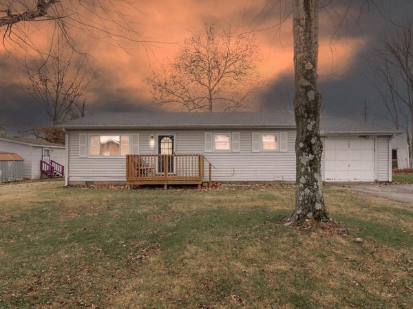 320 New York Street , Austin, IN 47102