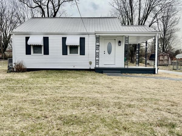 600 Choctaw Street, Morristown, TN 37813