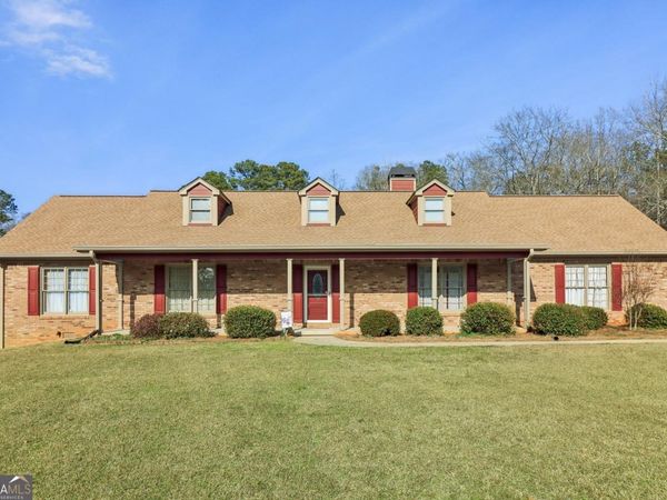 3180 NE Spring Lake Drive, Conyers, GA 30013