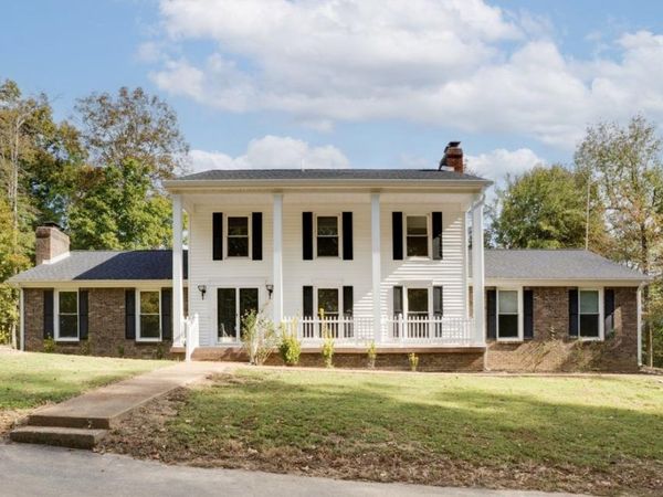 418 Spout Spring Rd , Dover, TN 37058