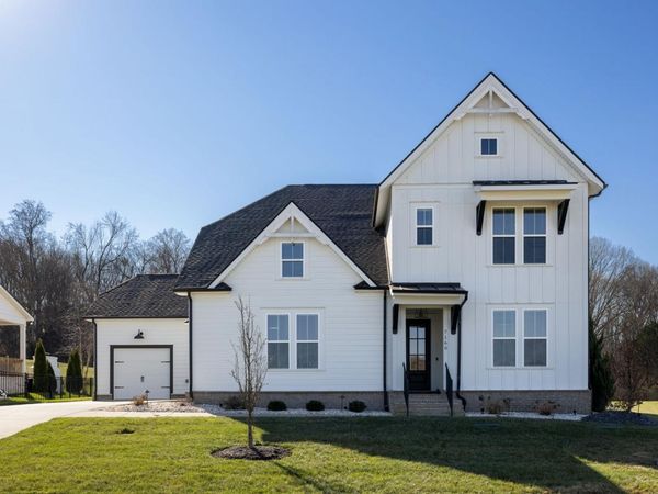 7160 Neills Branch Dr , College Grove, TN 37046