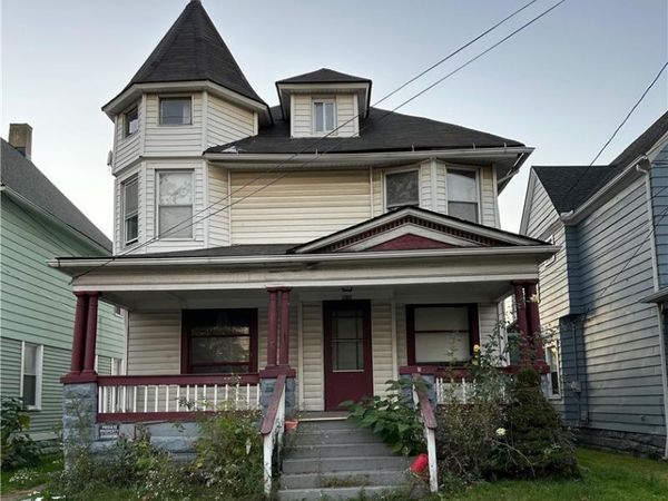 3288 Scranton Road , Cleveland, OH 44109