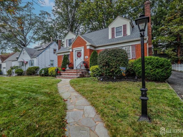 331 W Inman Avenue W, Rahway, NJ 07065